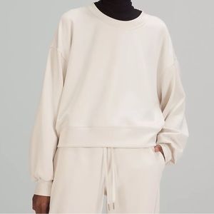Lululemon Softstreme Perfectly Oversized Cropped Crew